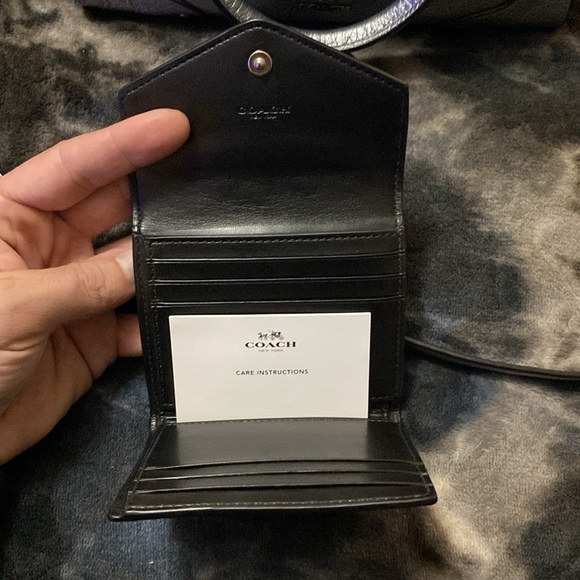 SILVER/METALLIC COACH PURSE AND WALLET‼️ - Picture 12 of 15